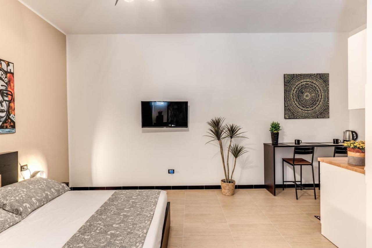 The Quarters Naples Apartments Zewnętrze zdjęcie
