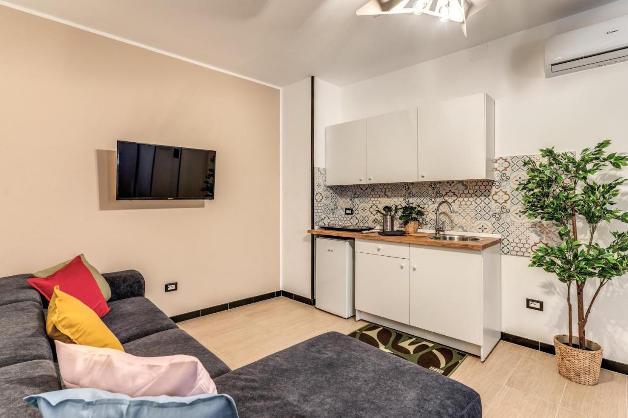 The Quarters Naples Apartments Zewnętrze zdjęcie
